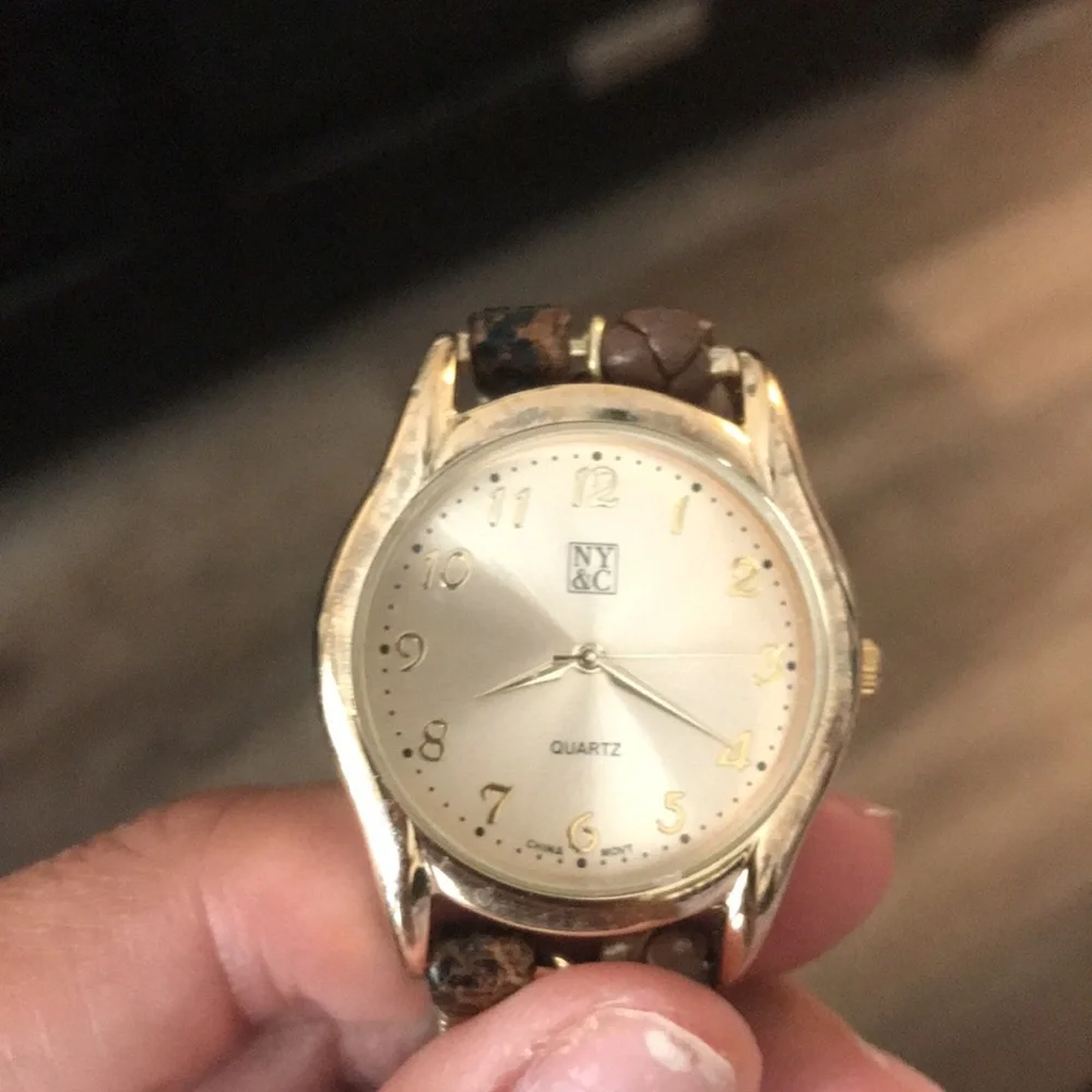 4 for $10 💗💗 New York and Company bracelet watch